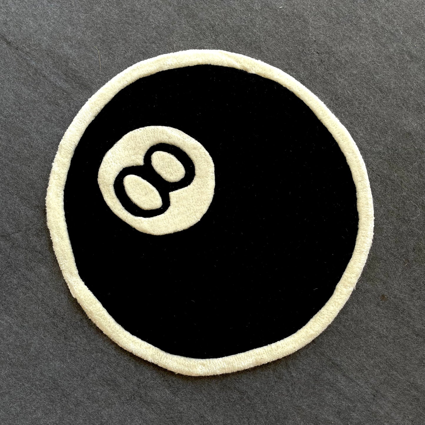 8 ball hand-tufted rug