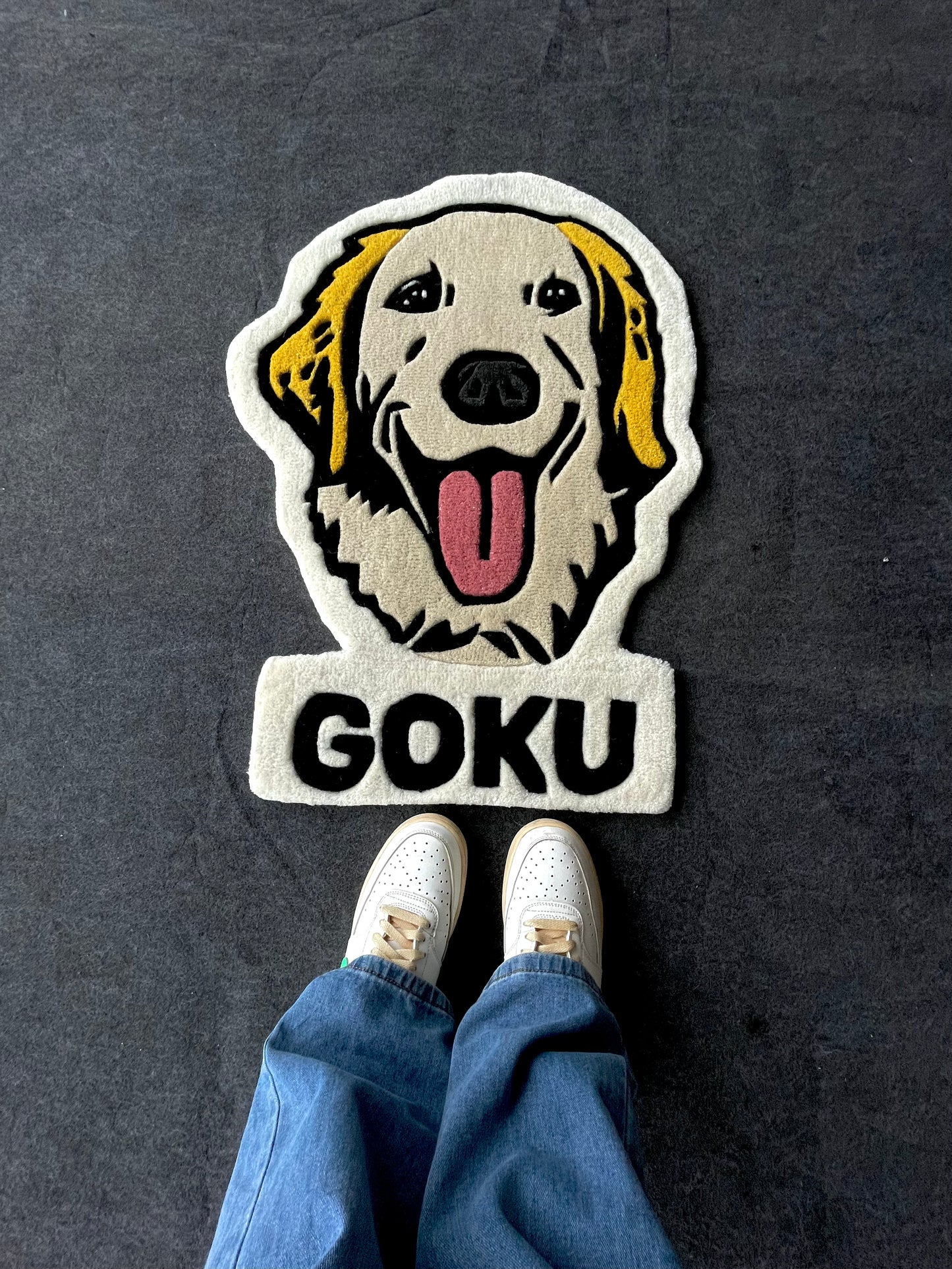 Goku- The Labrador Retriever Hand-Tufted Rug (Customisable)