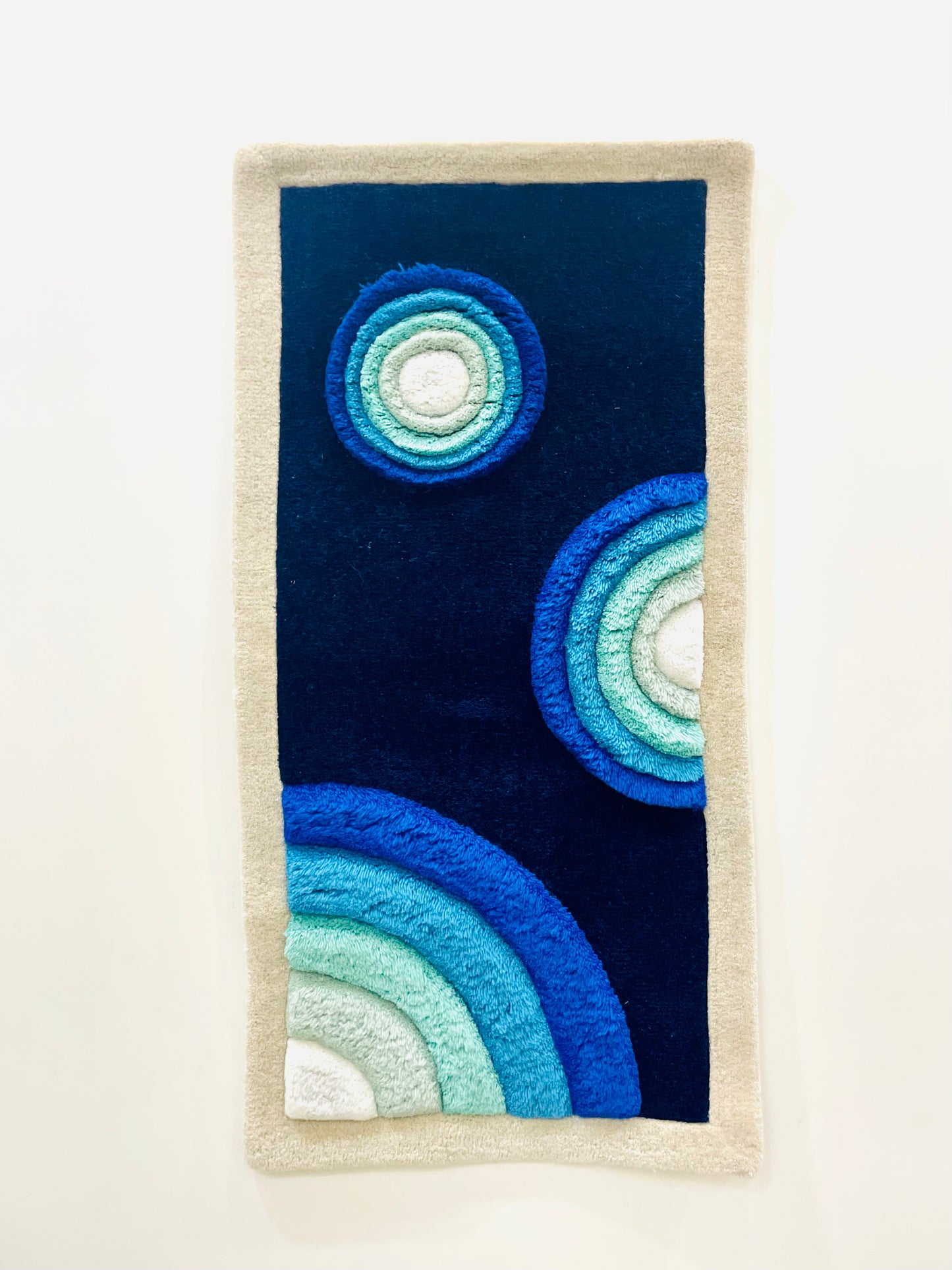 Mira Hand-Tufted 3D Rug