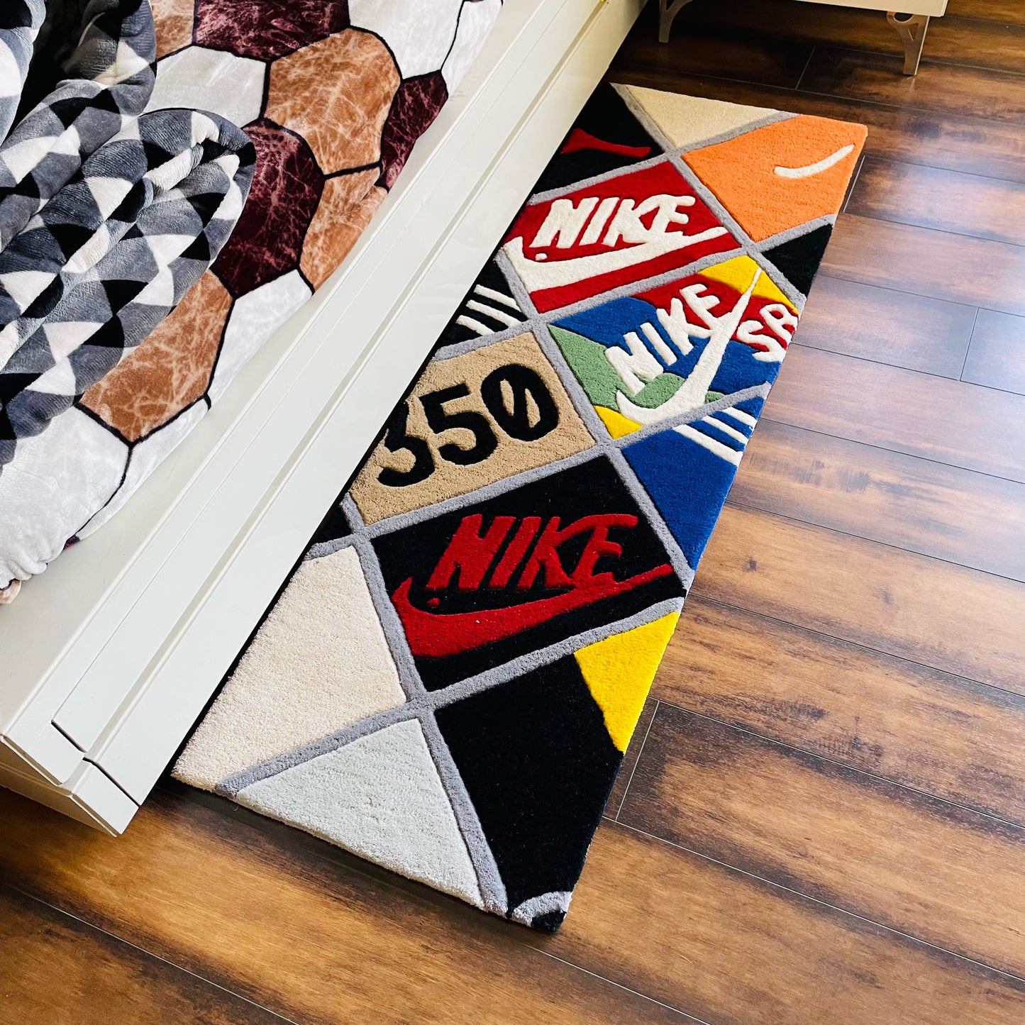 Sneaker Box Top Hand-Tufted Rug