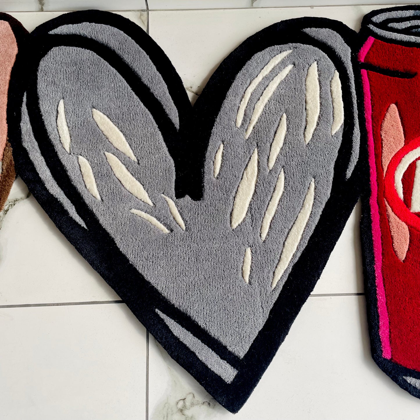 Heart Hand-Tufted Rug