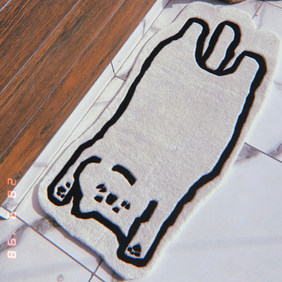 Lazy Cat by My Side Hand-Tufted Rug