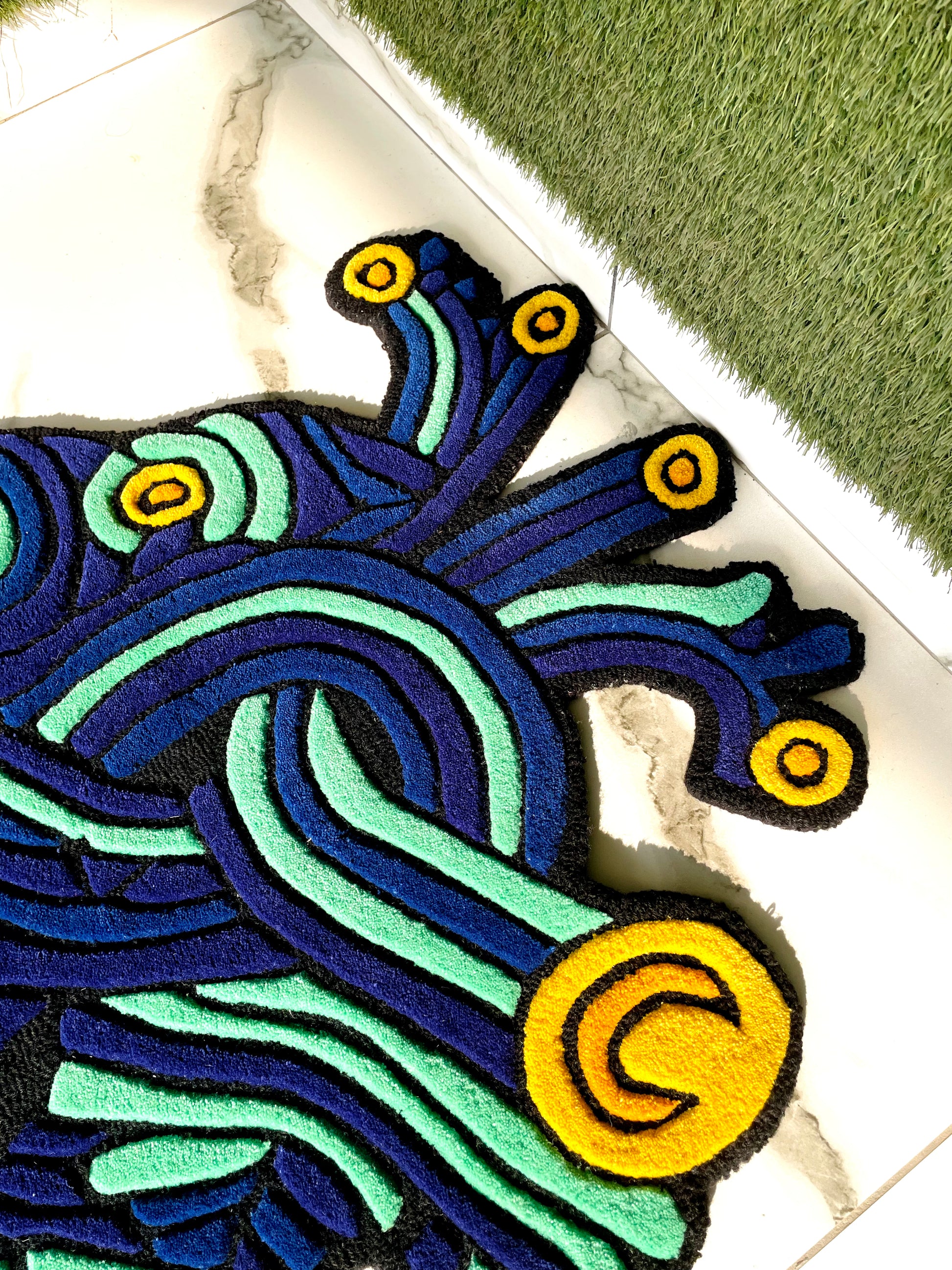 Van Gogh Starry Nights Heart Hand-Tufted Rug closeup
