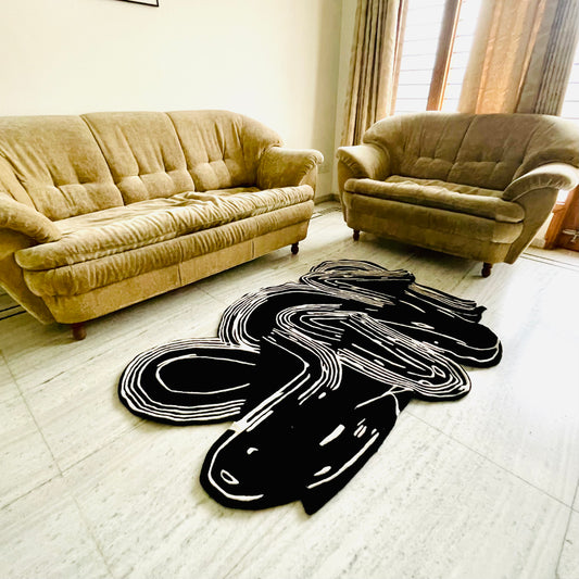 Noir Et Blanc Hand-Tufted Rug