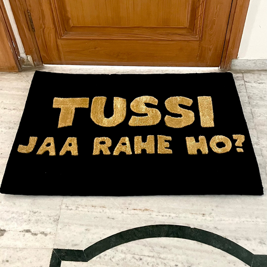 Tussi Jaa Rahe Ho Hand-Tufted Rug