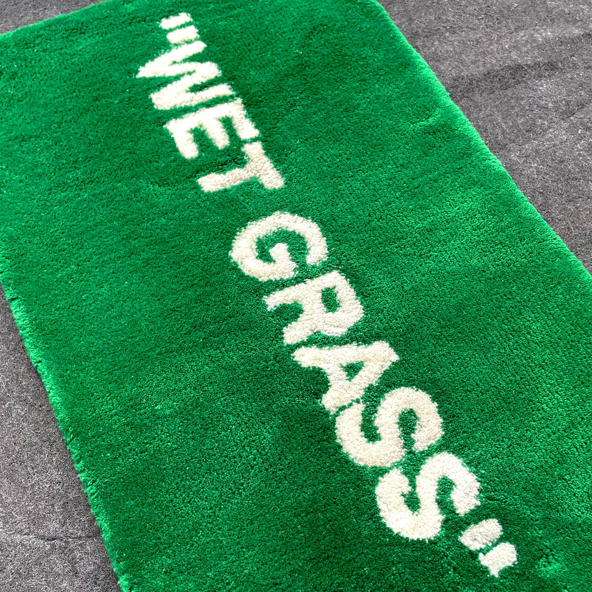 Off white wet sales grass