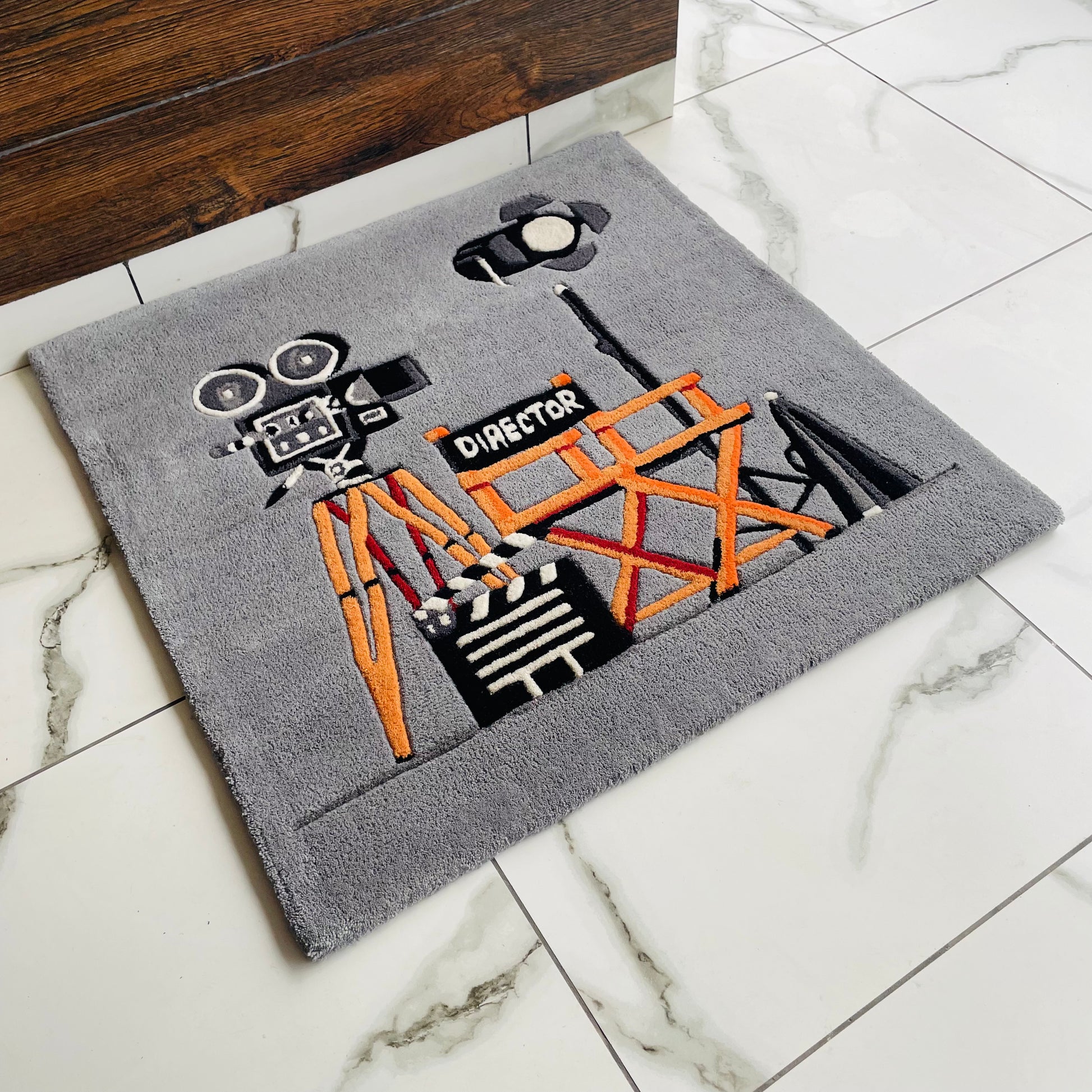 director set tufted rug side view